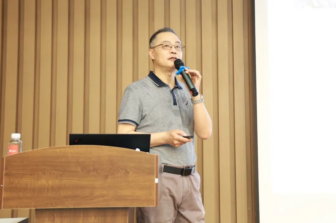 第十期全國儲能產(chǎn)業(yè)巡回走訪調研專家組蒞臨江蘇北人 第十期全國儲能產(chǎn)業(yè)巡回走訪調研專家組蒞臨江蘇北人
