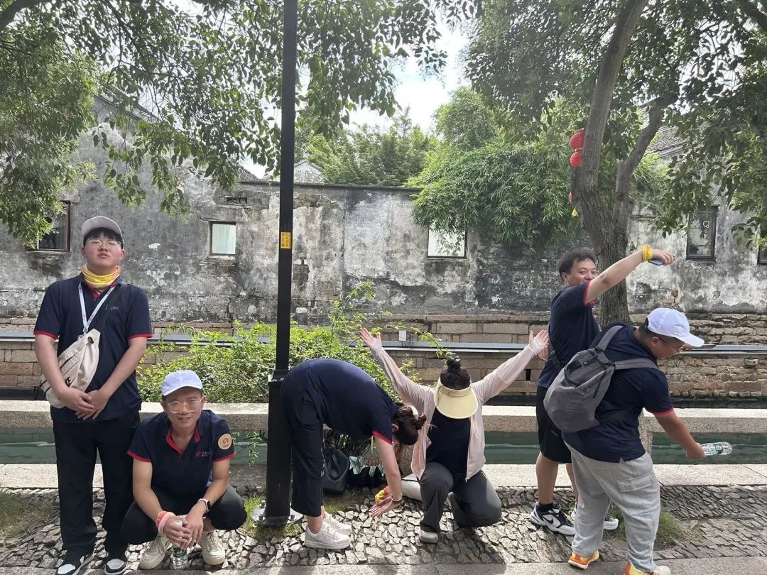 我們一起奔赴山海，領(lǐng)跑未來！
